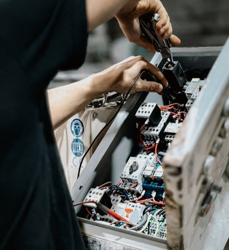 Elektroinstalacije i servis